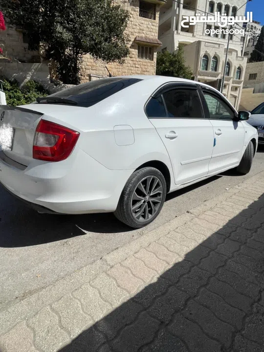 سكودا راييد 2015 للبيع 1600 ديزل