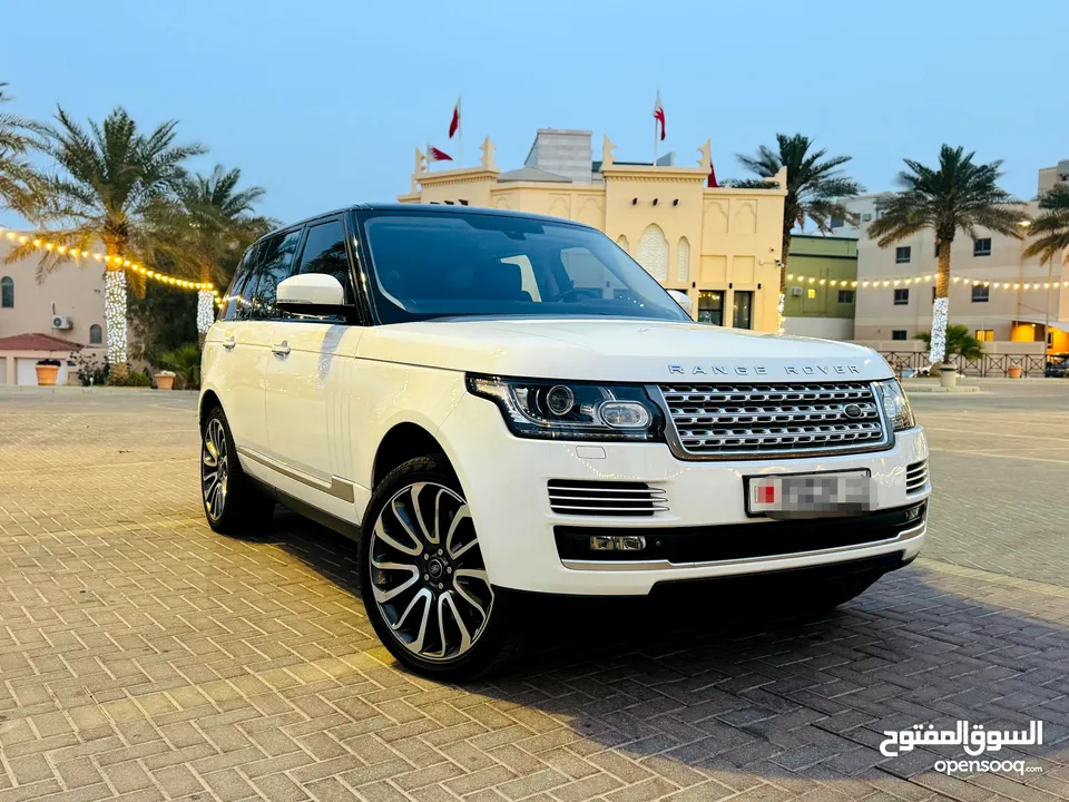 RANGE ROVER VOGUE SE 2015 SUPERCHARGED V8 5.0L 7 SEATER LUXARY SUV IN EXCELLENT CONDITION FOR SALE