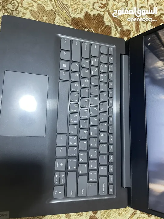 Laptop lenovo i5 الجيل الثامن