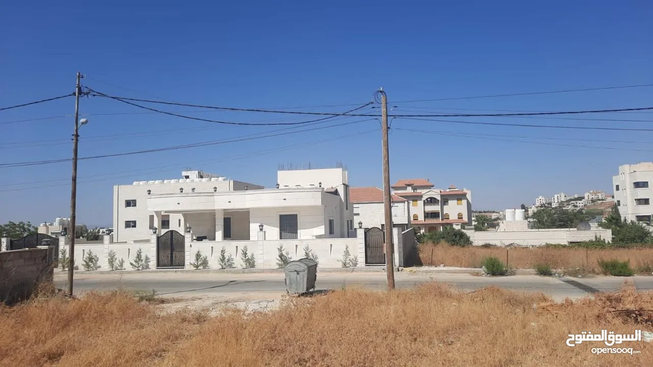 أرض سكنية منطقة فلل في السرو حوض البشيري  للبيع من المالك للبيع من دون تدخل الوسطاء