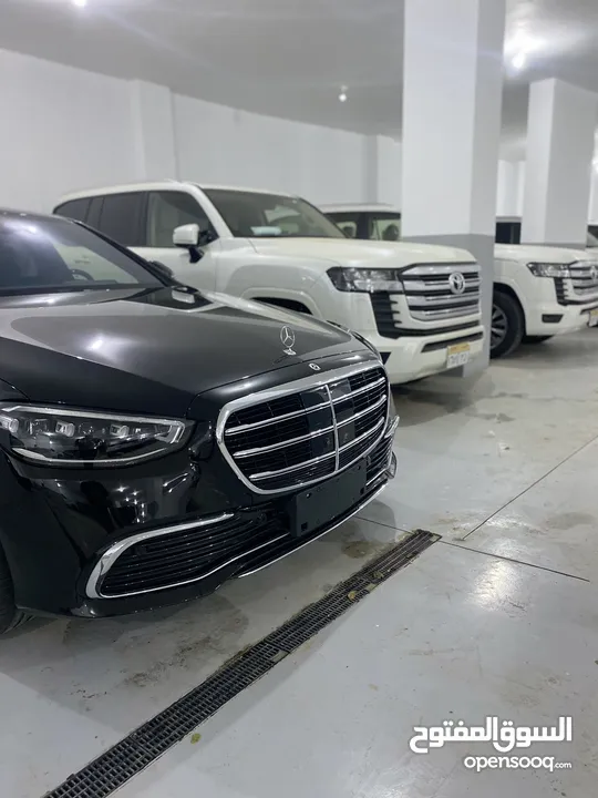 مرسيدس الجوهرة S500 موديل 2023 للايجار بالسائق