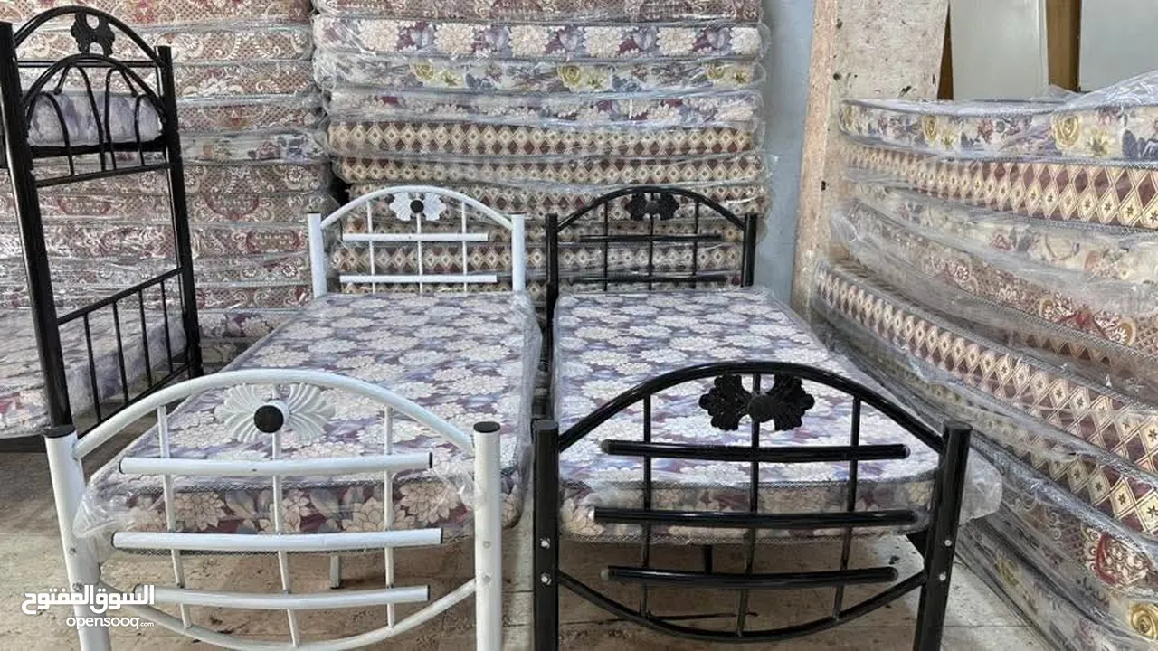 تخت الدب وفرشه