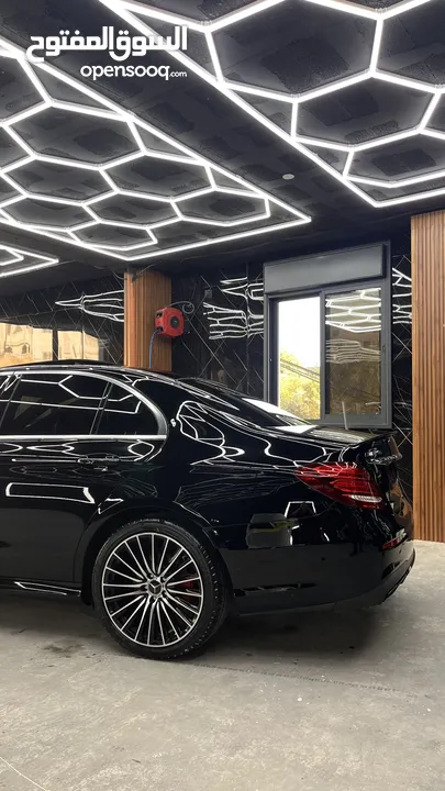مرسيدس E220. فل amg.