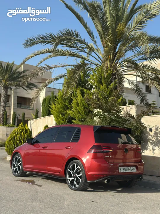 فولكسفاجن جولف Tsi