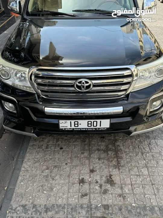 ثلاثي مميز801-18