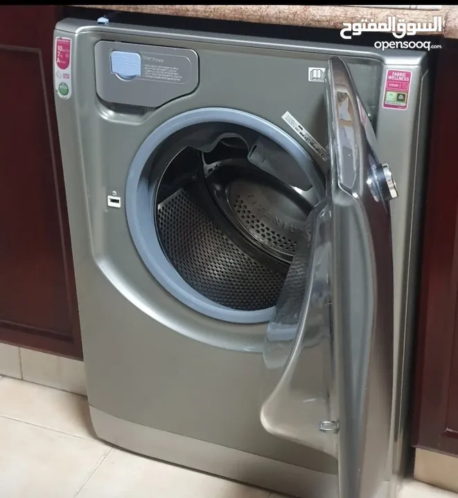 غساله مع حماصه 2في1 إيطالي نوع اريستون