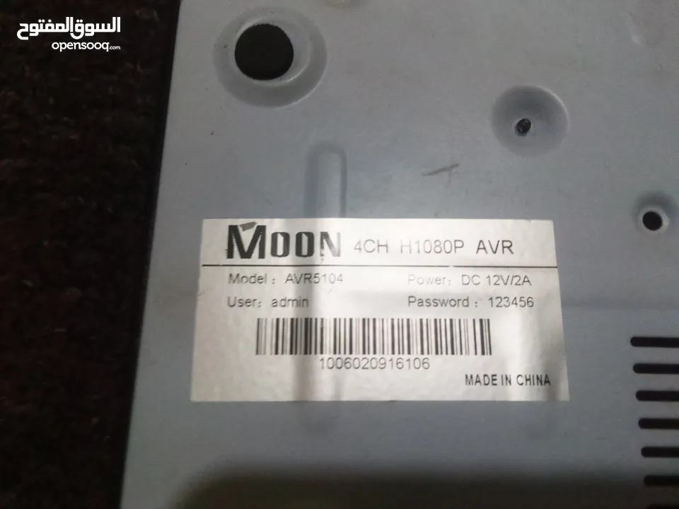 متاح 3 كاميرات مراقبة مستعملات بحالة ممتازة جدا معهم وصلات أو محولات او ديفي آر للبيع اقرء الوصف