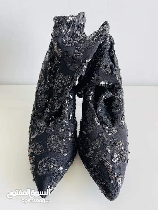 Prada, Steven Madden