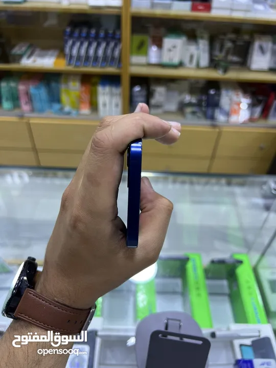 iPhone 12 64 GB