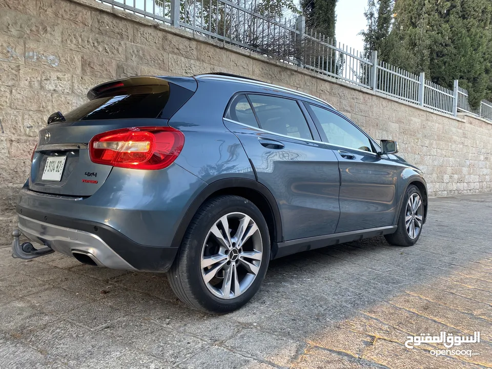 Mercedes-Benz Gla 250 4matic
