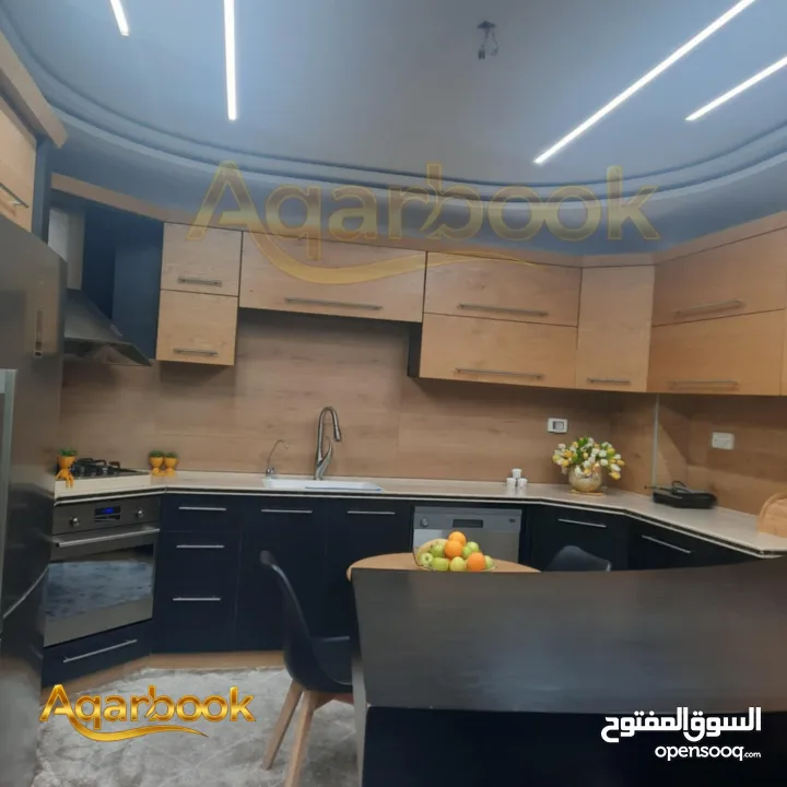 شقة مميزة للبيع في بيتونيا  الموقع: بالقرب من معرض بيسان