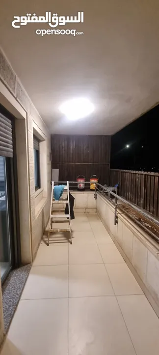 شقة غير مفروشة للإيجار في الريحان