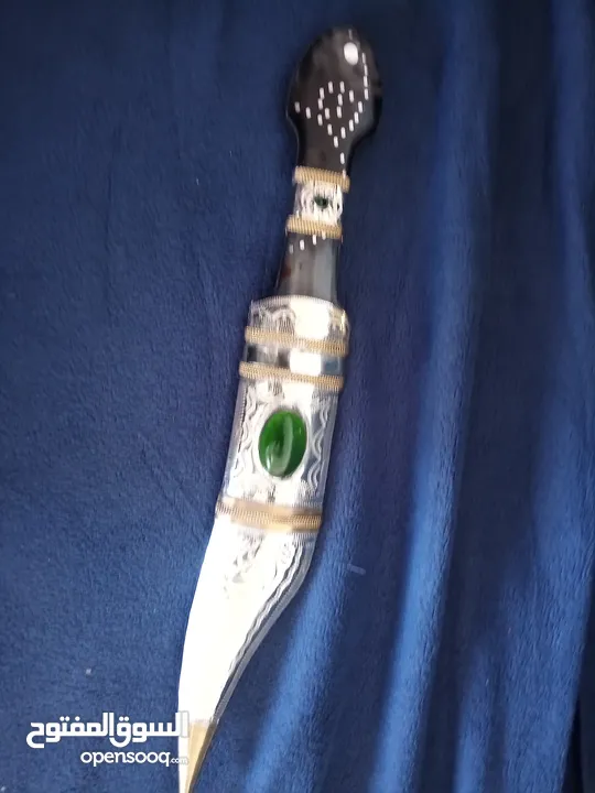 خناجر فريده مشغوله يدويا عاج مطعم فضة وفولاذ الله يبارك