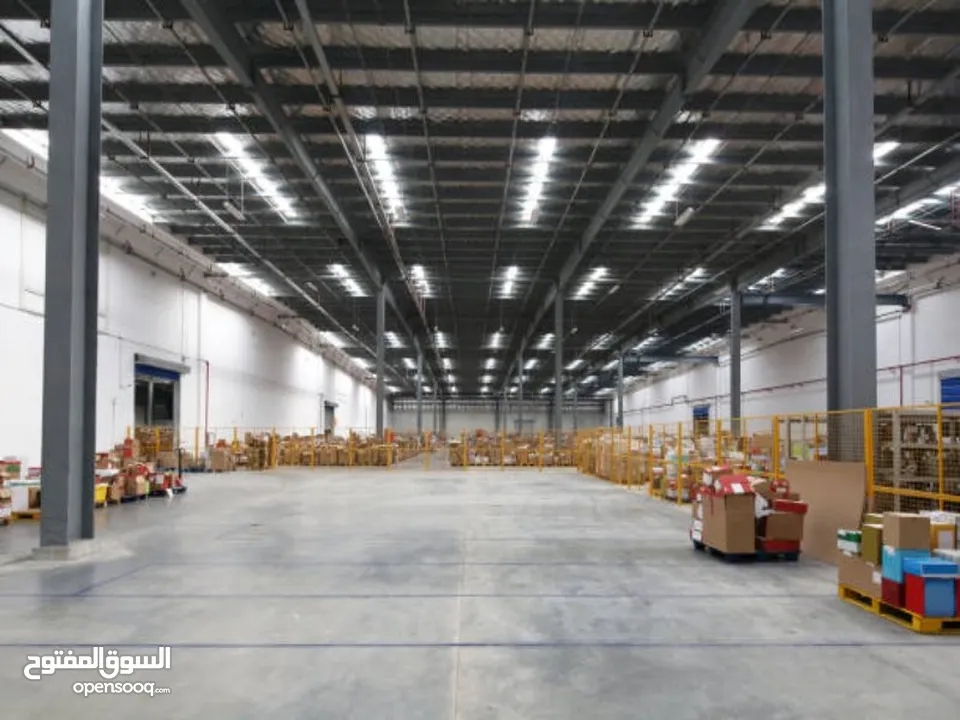 For Sale Spacious Warehouse  in Dubai Investment Park (DIP)للبيع مستودع واسع في مجمع دبي للاستثمار