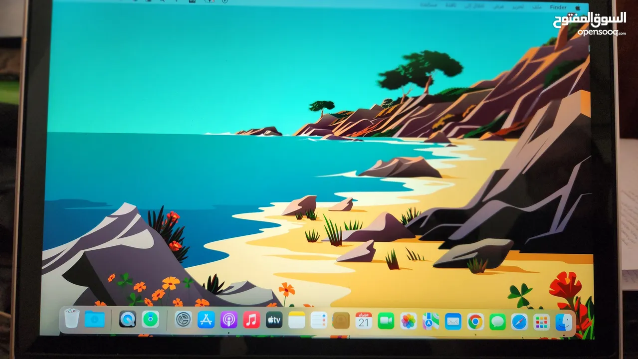 MacBook Pro 2015 Retina بحالة  ممتازة للبيع بسعر ممتاز