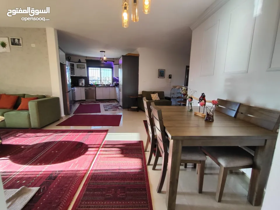 روف مميز للايجار في سطح مرحبا