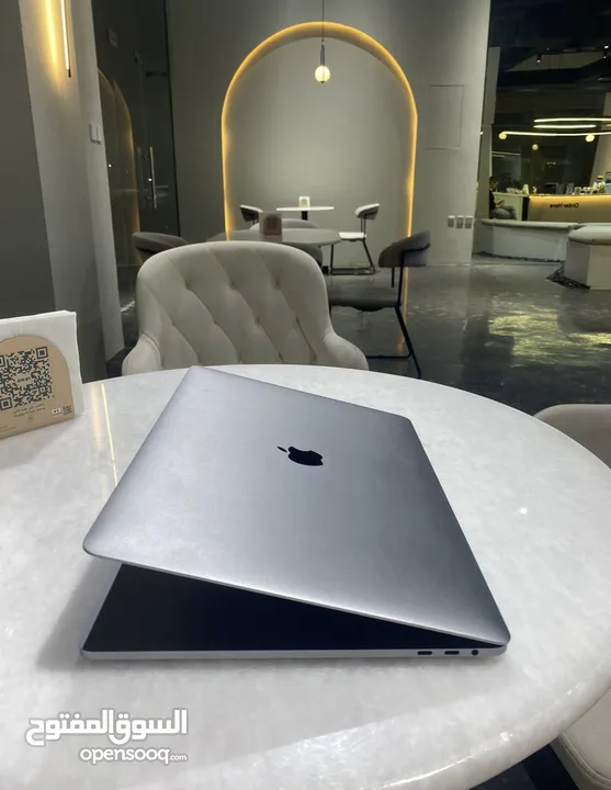 Mac OS Big Sur  Version 11.7.6 MacBook  ماك بوك برو urgent sales Pro Intel core i7