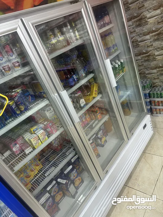 سوبر ماركت للبيع موقع مميز