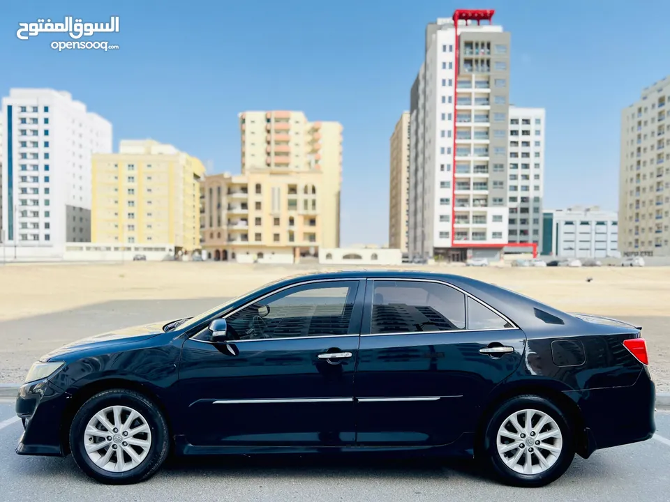 Toyota Camry GLX 2012 GCC BLACK Full options