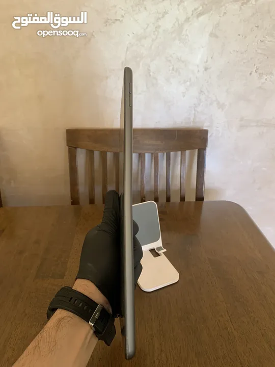 للبيع: iPad الجيل الثامن (iPad 8) – 32GB