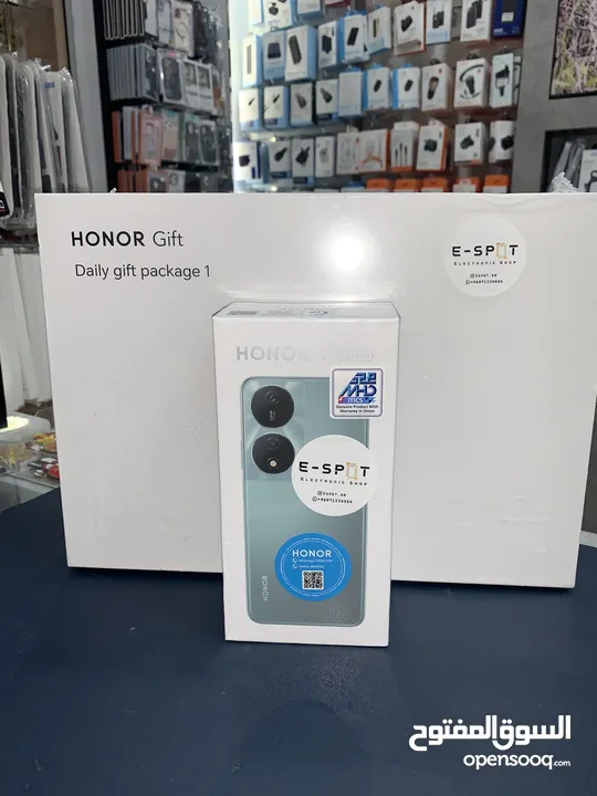 Honor x7b 68.5    Honor x5b 4.64gb. 32omr