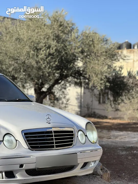 مرسيدس قرش ونص 2000 E270/220