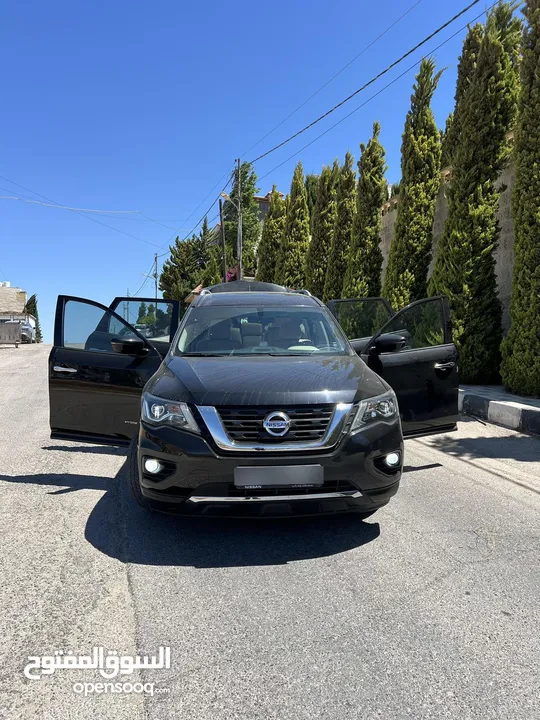 Nissan pathfinder 2020 full load low mileage