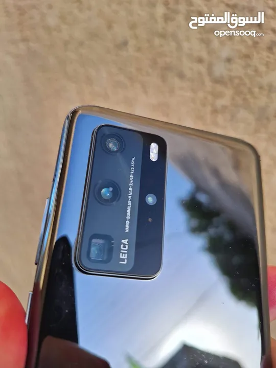 هواوي p40 Pro وكاله مع كل اغراضه الاصليه للبدل ع احدث وادفع الفرق