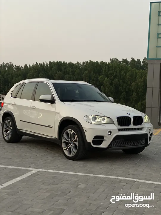 BMW. X5 (2013)