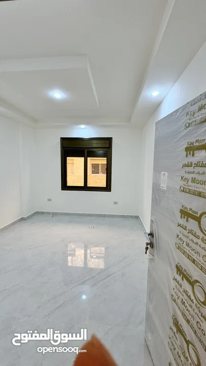 شقق جديده من المالك/ مجمع عمان مقابل الكارفور