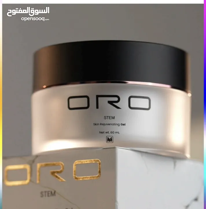 سيروم ORO غني بـ الذهب عيار 24 قيراطًا والـ ببتيدات، يجدد البشرة ويمنحها إشراقة شبابية عميقة وملمسً