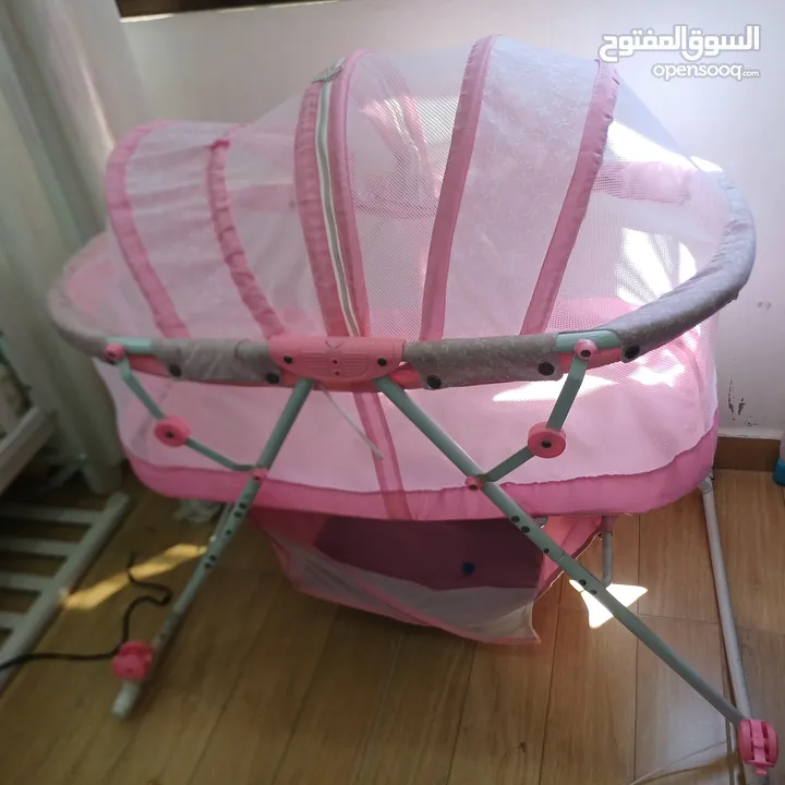 تخت بيبي حديث ولادة نع هزاز