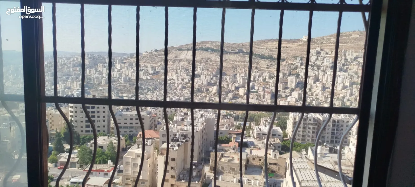 شقة سكنية للبيع مساحتها 65 متر مربع