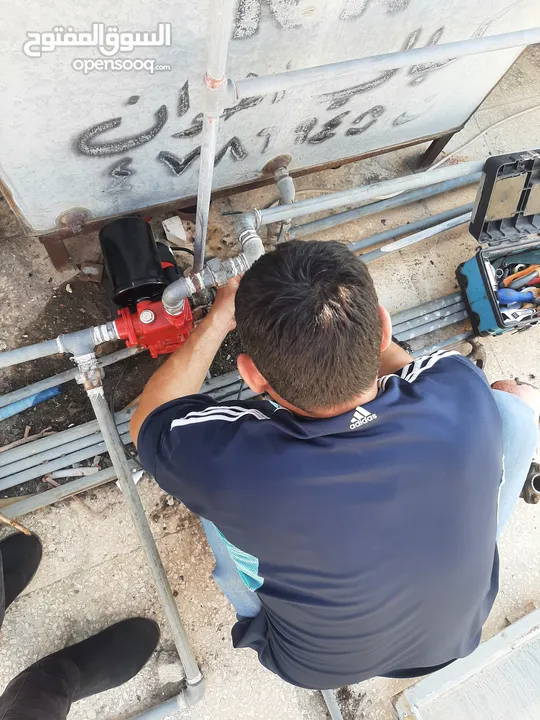مضخات مياه جديد ومستعمل بحالة الوكالة على الفحص ومكفول متوفر جميع الانواع رفع، تقوية، غاطسة، جيزر