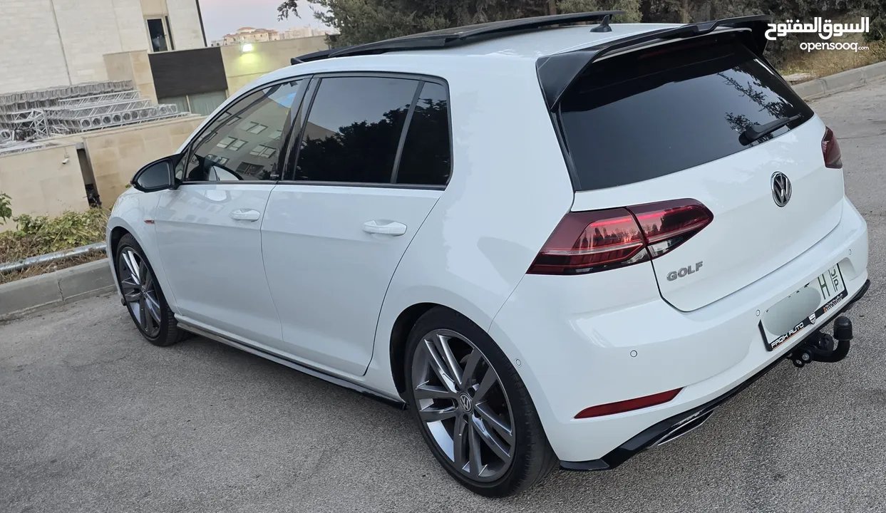 Golf R Line (MK 7.5) موديل 2019 محرك 1500 CC