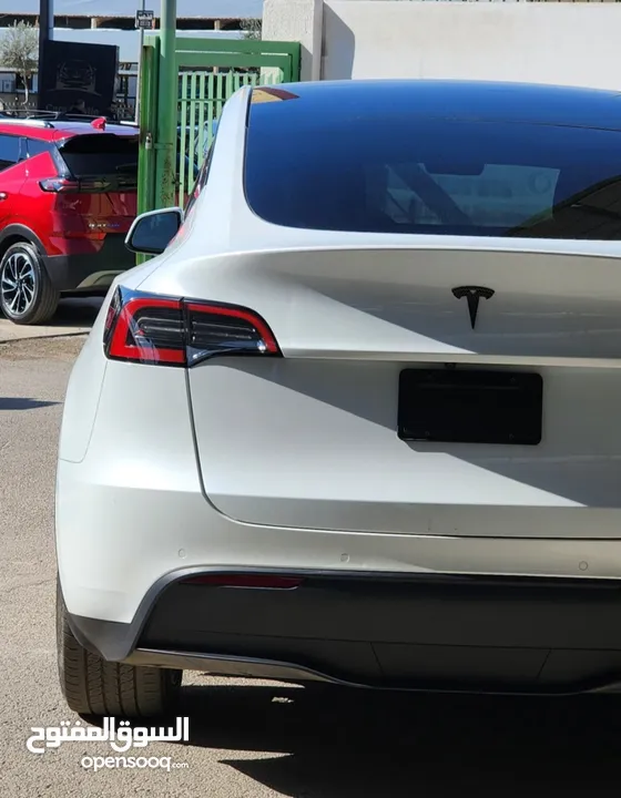 TESLA MODEL Y 2022 LONG RANGE   DUAL MOTOR  فحص اوتوسكور B+ بحاله الوكالة
