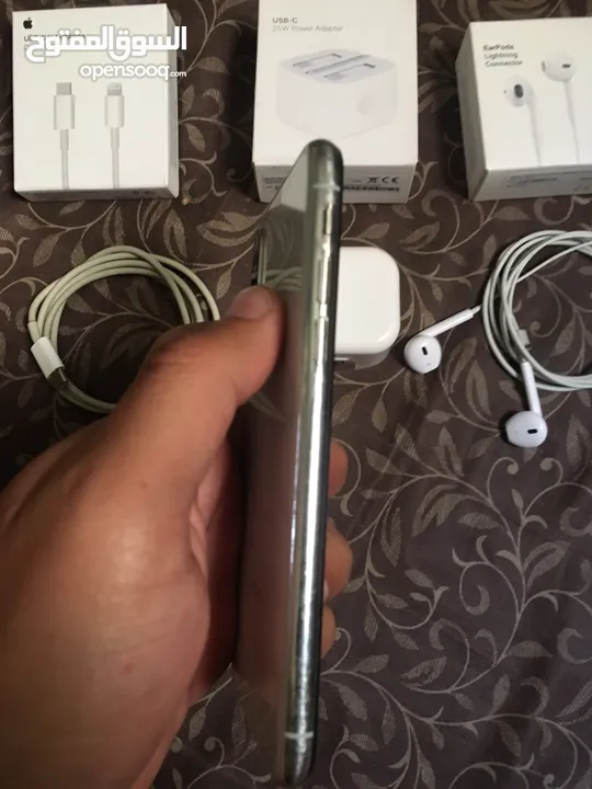 ايفون 256GB x للبيع مساحة