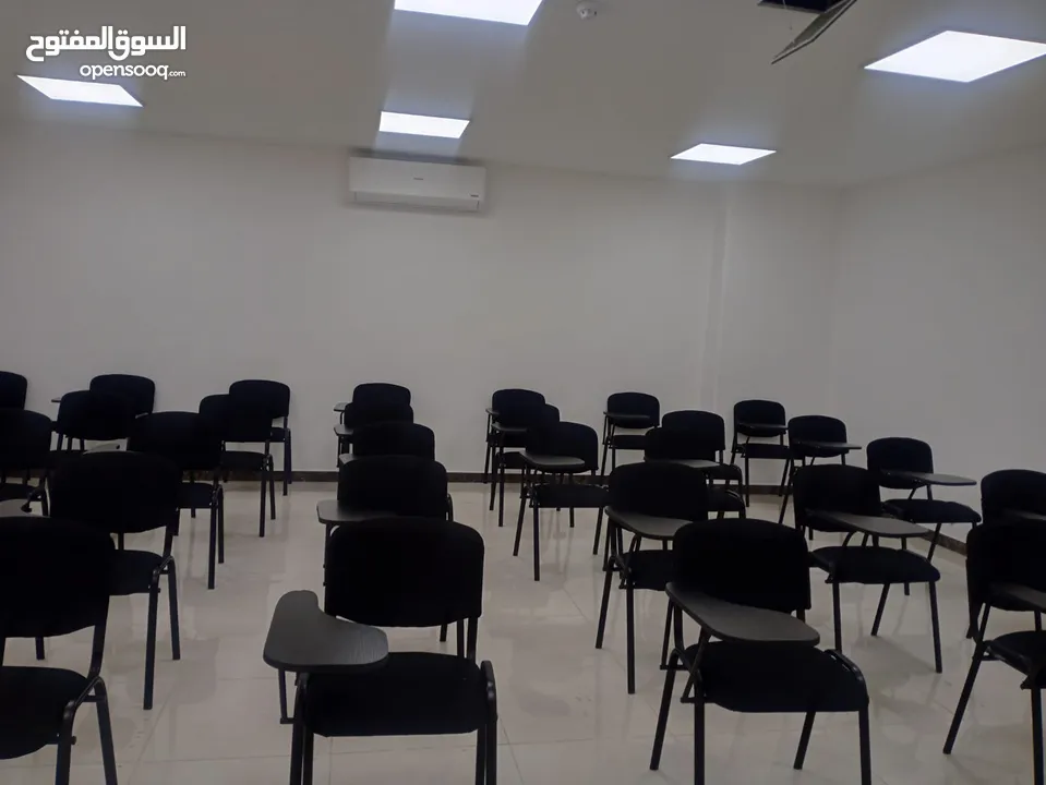 كرسي محاضرات بافضل الاسعار من المصنع مباشرة
