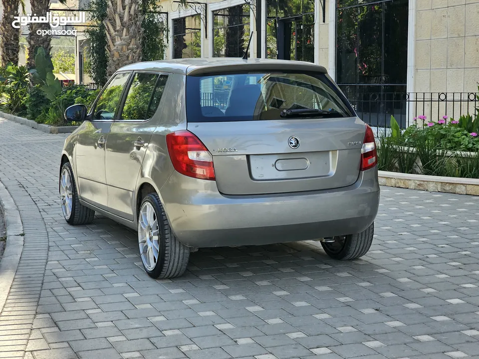 SKODA FABIA 1.4 سكودا فابيا للبيع