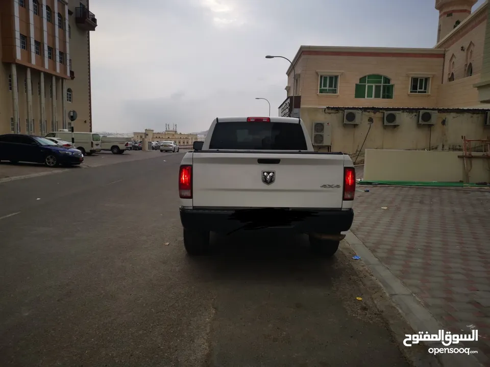 رأم خليجي 1500HEMI نظيف استخدام شخصي