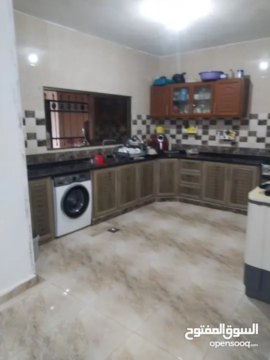 بيت للبيع في إسكان صاحية العابد