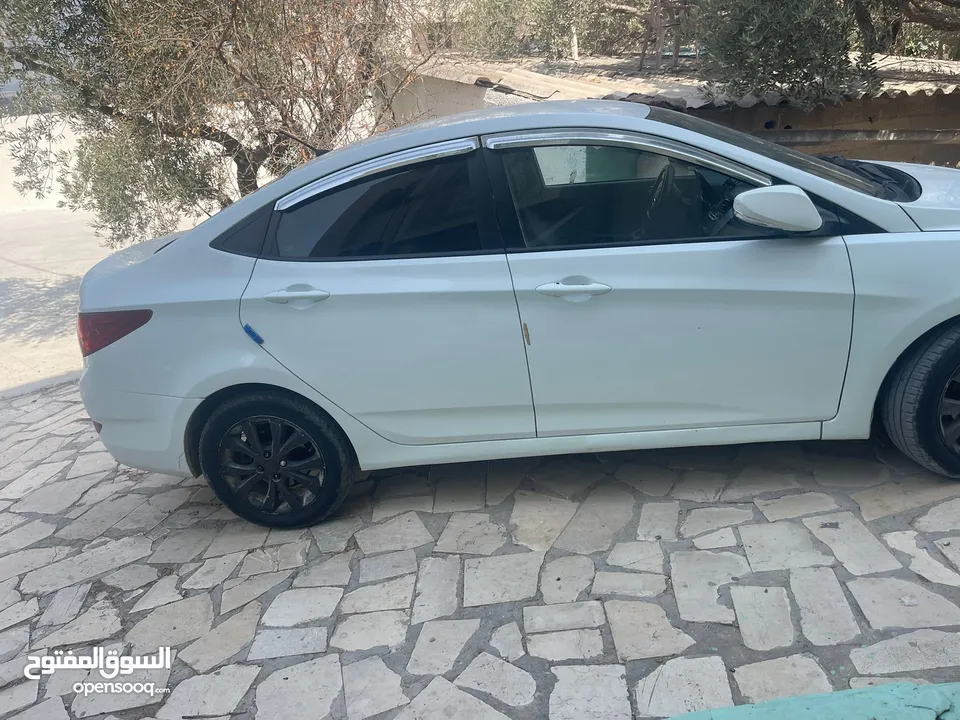 أكسنت ديزل 1600 اتوماتيك 4 غيار