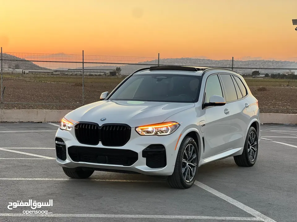 BMW X5  M / PAKIT - 45E 2022 Plug In Haybird Full