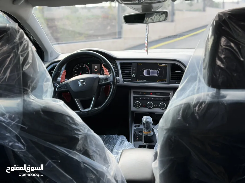 سيات ليون اكلنس 2017