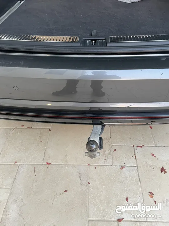 طوارق 2019 ار لاين فل الفل بحالة ممتازة جدا دهان الشركة للبيع