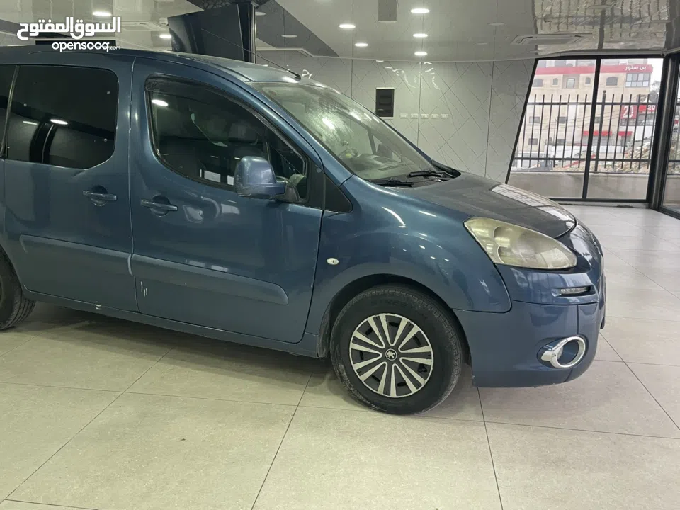 بيجو بارتنر 2015