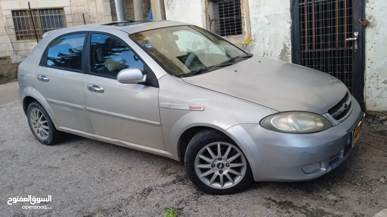 شفروليه فتحة سقف وشاشة تطش