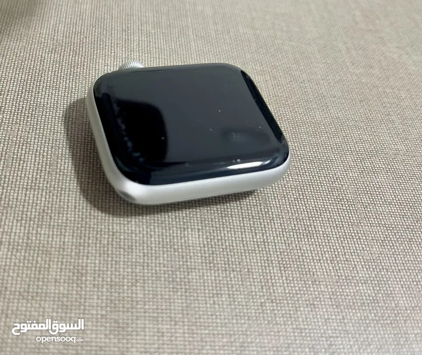 Apple watch series 4 nike edition