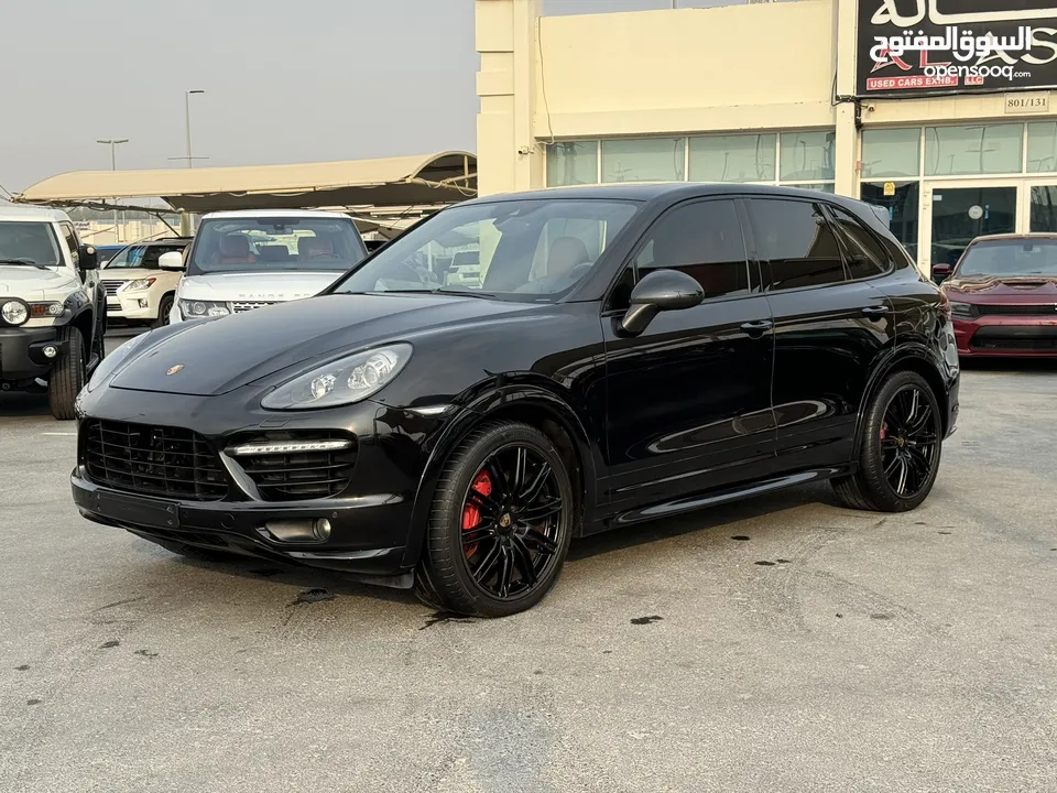 PORSCHE  Cayenne - GTS