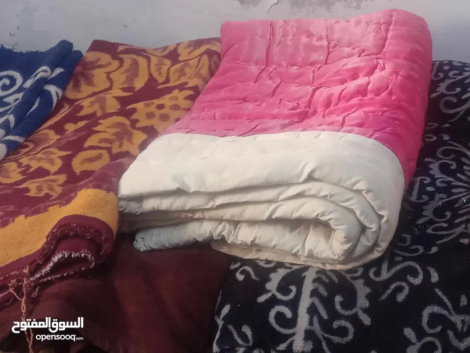 لحافات وحرامات عرررررررررض لحتى نفاذ الكمية